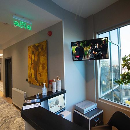 Sky View Hotel 코르처 외부 사진