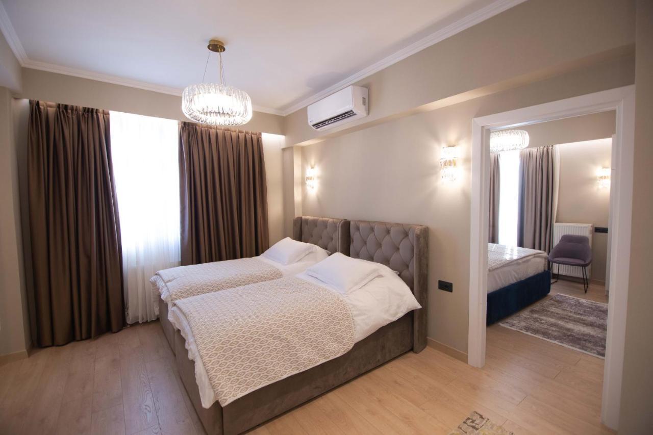 Sky View Hotel 코르처 외부 사진