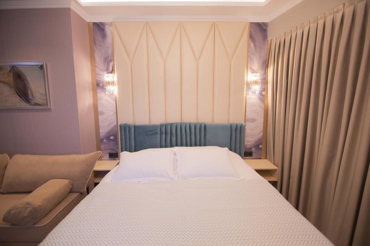 Sky View Hotel 코르처 외부 사진