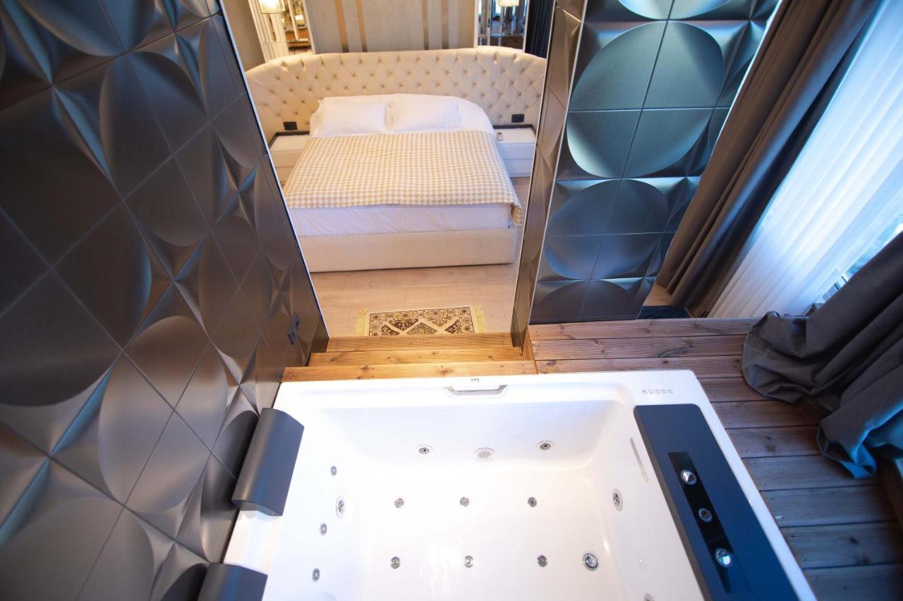Sky View Hotel 코르처 외부 사진