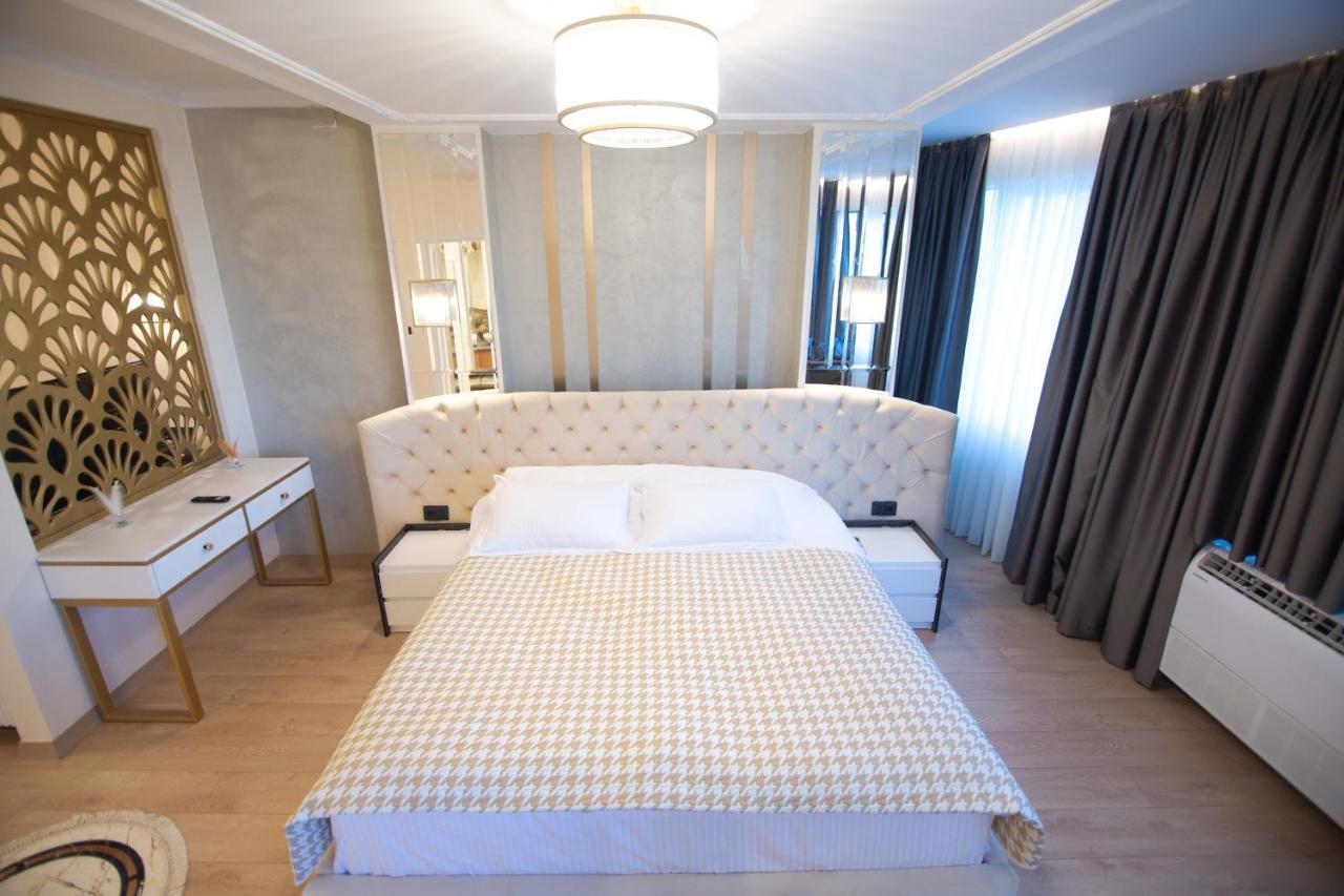 Sky View Hotel 코르처 외부 사진