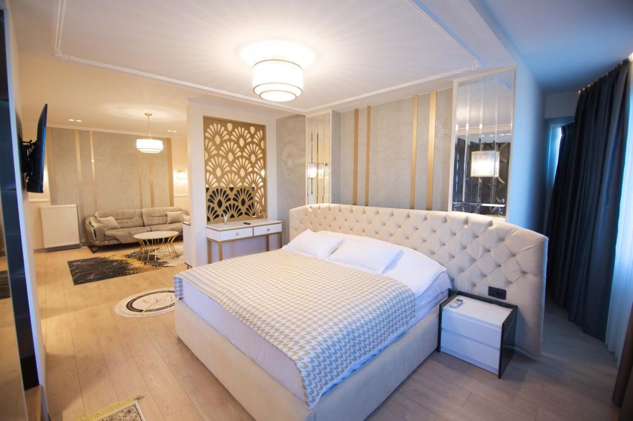 Sky View Hotel 코르처 외부 사진