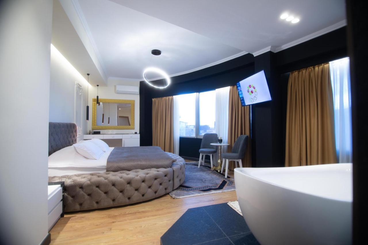 Sky View Hotel 코르처 외부 사진
